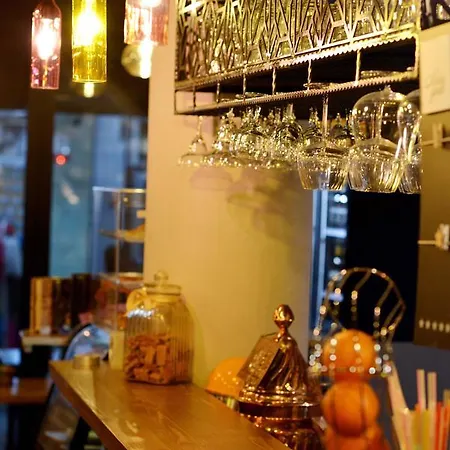 Lotus Apart Hotel de apartamente *