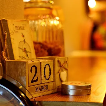 Lotus Apart Apart Otel *